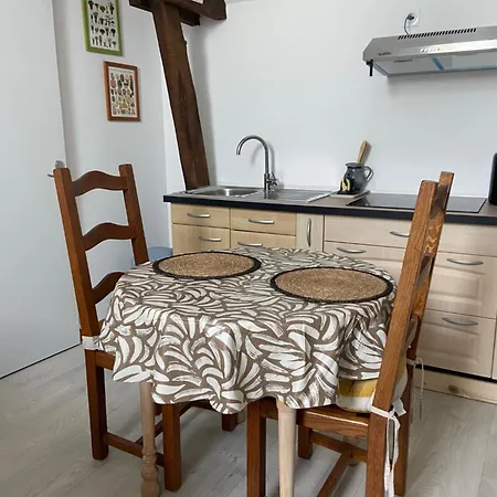 La Requeyrie Apartament *